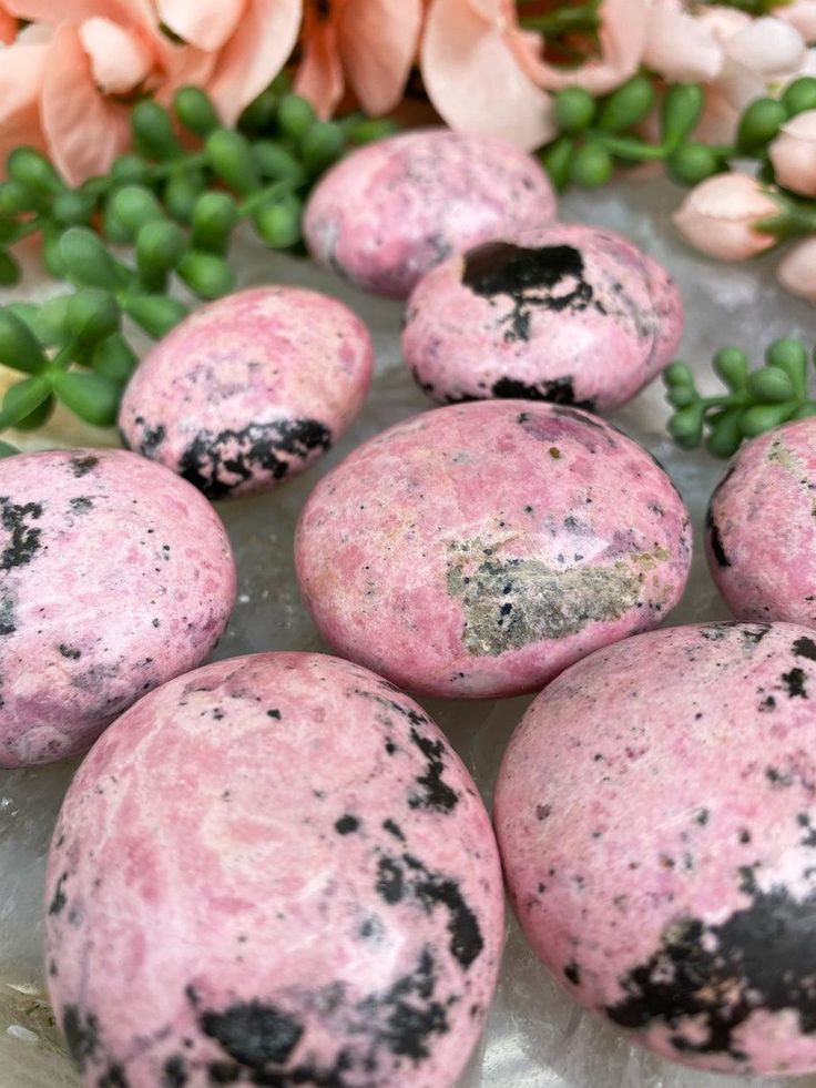 Signification et vertus de la Rhodonite