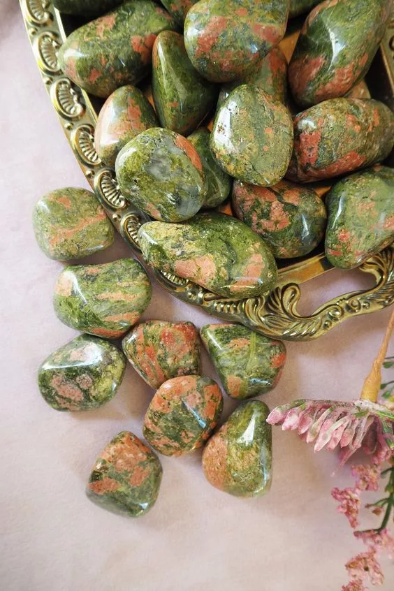 Significations et vertus de l’Unakite